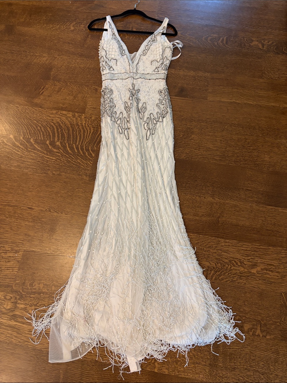 White Beaded V-Neck Jovani custom dress fits size 4 or 2   Amazing!!!